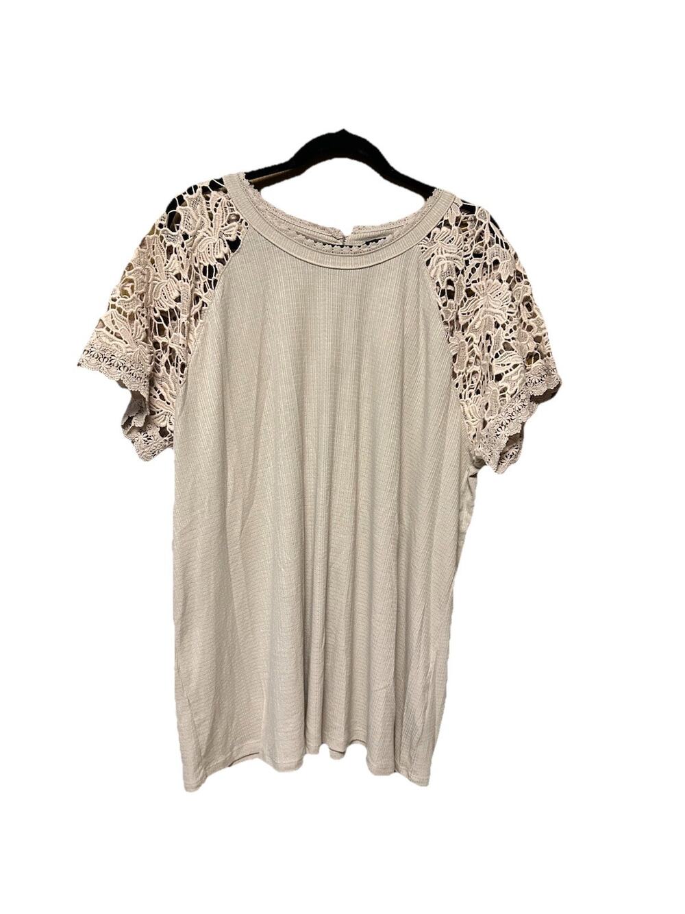 NEW Torrid size 3 3X 22-24 Crochet Raglan Crew Short Sleeve Top TAN Tee NWT F26